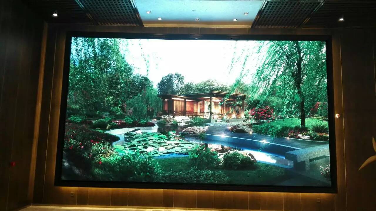 泰禾集團-P4高清LED顯示屏